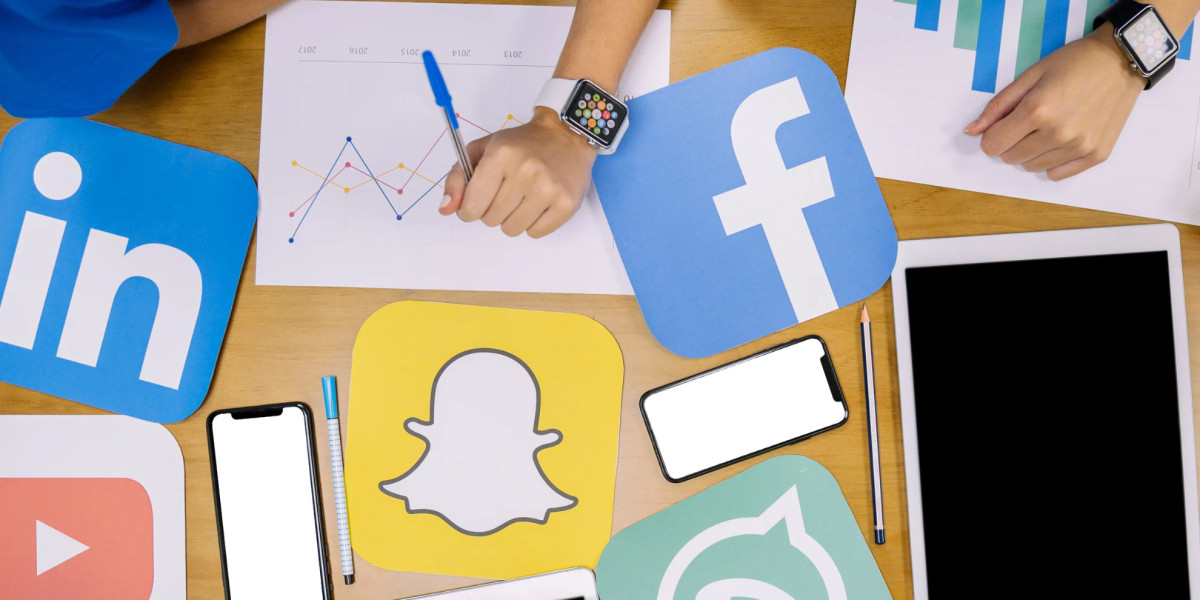 The Top 10 Reasons We Need Alternative Social Media Platforms